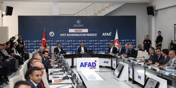 Bakan Kurum Hatay’da İncelemelerde Bulundu