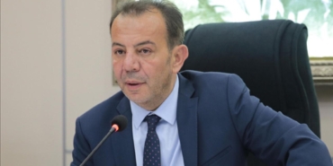 tanju-ozcan-2083488.jpg
