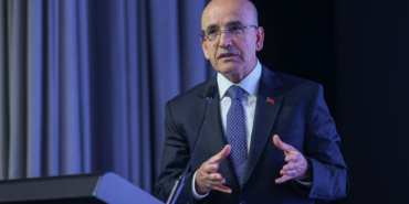 BAKAN-SIMSEK-TURKIYEYE-GELIN-VE-YATIRI_1345081_399477-1-scaled.jpg