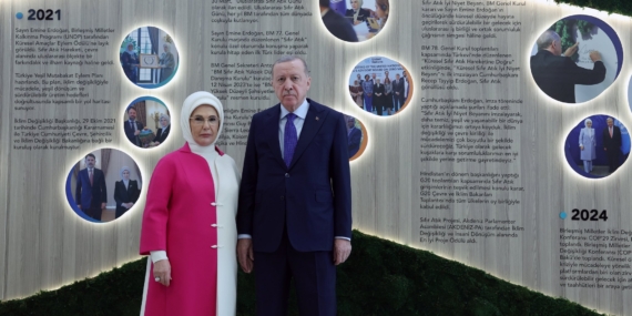 EMINE-ERDOGANDAN-16.-BUYUKELCILER-KONFE_1066470_316473.jpg