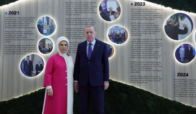 EMINE-ERDOGANDAN-16.-BUYUKELCILER-KONFE_1066470_316473.jpg