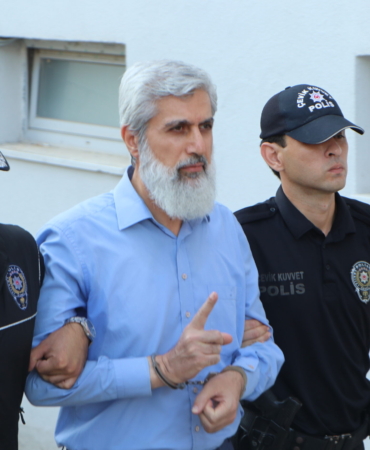 ALPARSLAN-KUYTUL-VE-ESI-TUTUKLANDI_1469833_437448-scaled.jpg