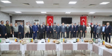 HQBeVbiWAAAWUN9.jpg
