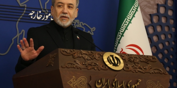 IRAN-DISISLERI-BAKANI-ARAKCI-ABDNIN-YA_1469120_437142-scaled.jpg